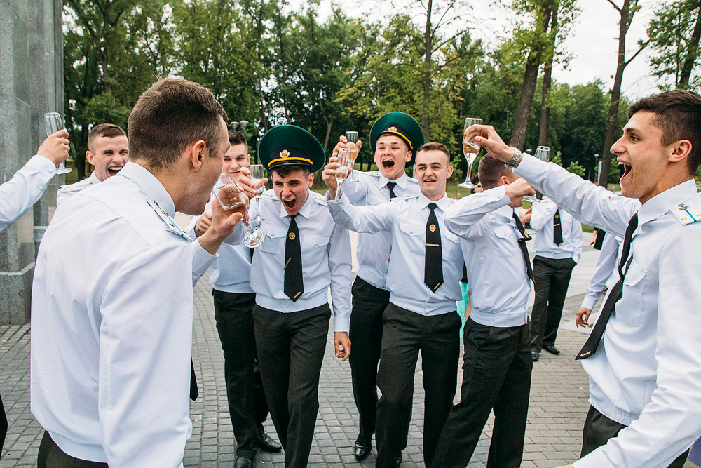 Фотосъемка выпускных в Минске. Свадебный фотограф Роман Медведев , Минск, Беларусь