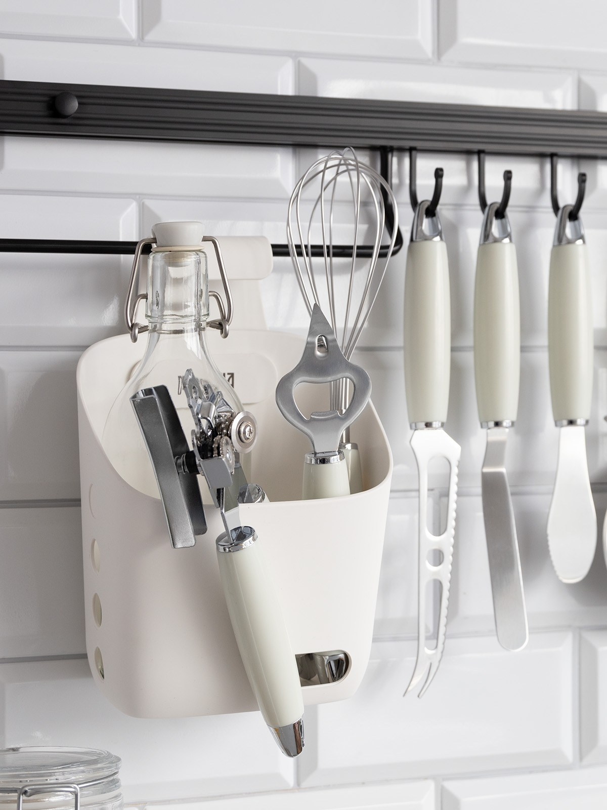 Органайзер с кухонными инструментами | Фото для сайта производителя