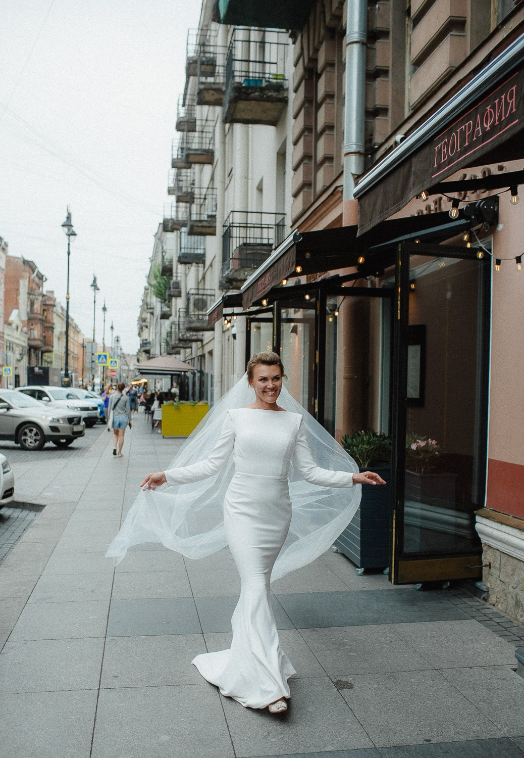 Камерная свадьба в Петербурге. Семейный, портретный и свадебный фотограф в Санкт-Петербурге и Москве