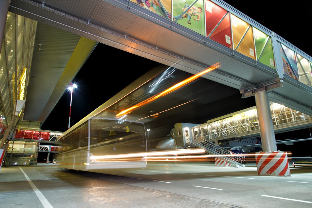 Промышленная фотосъемка в казанском аэропорту для юбилейной книги