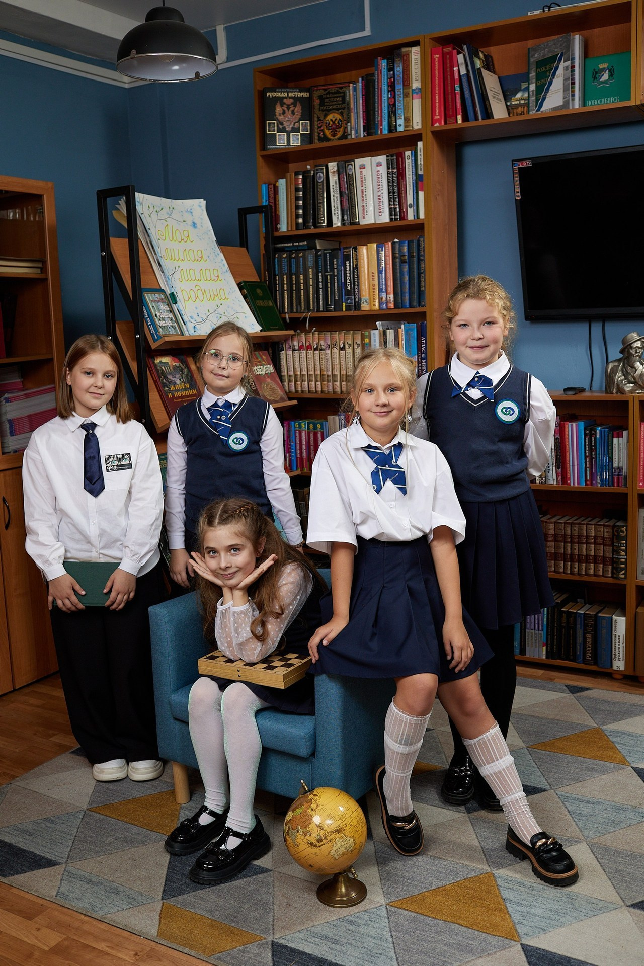 Отзывы о работе фотографа для школы и детского сада в Новосибирске. Выпускной альбом Новосибирск