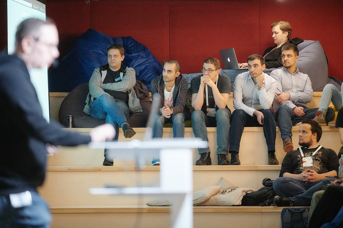 Митап в Avito. Репортажный фотограф в Москве Вадим Францев