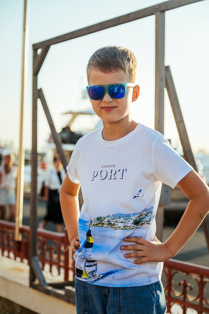 Саша. Главная