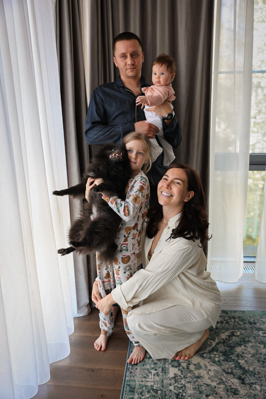 Крошка с семьей. Ваш семейный newborn и lifestyle фотограф в СПБ Наталья Журавлева