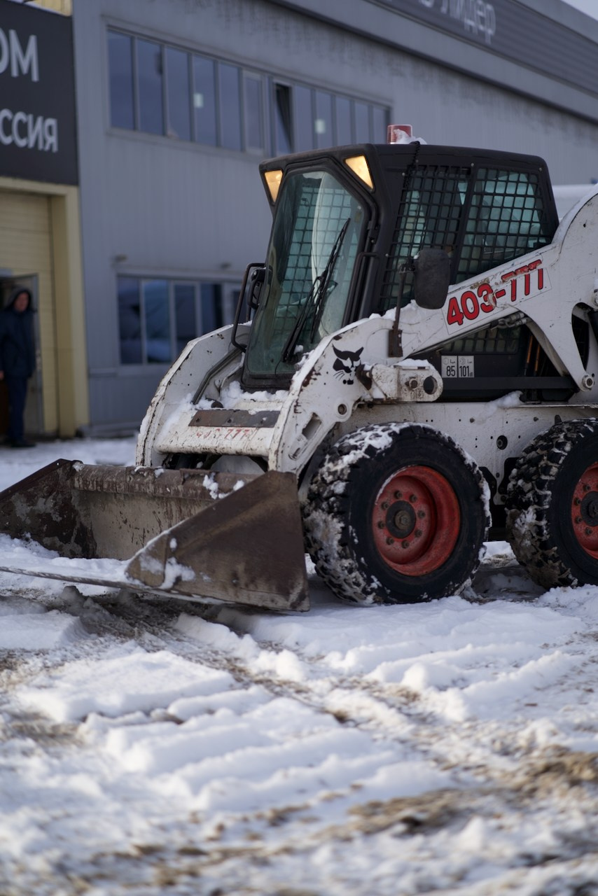 Услуги спецтехники. Das House