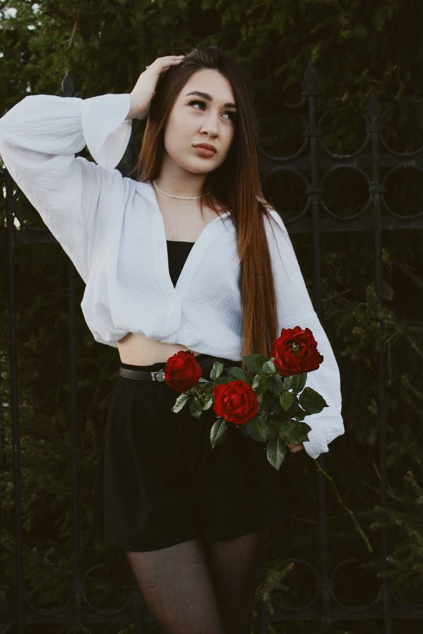 ВАЛЯ