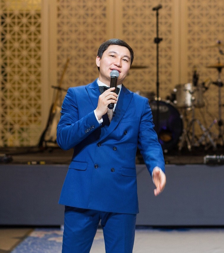 ФОТОГАЛЕРЕЯ. Официальный сайт шоумена Дархана Жусупова