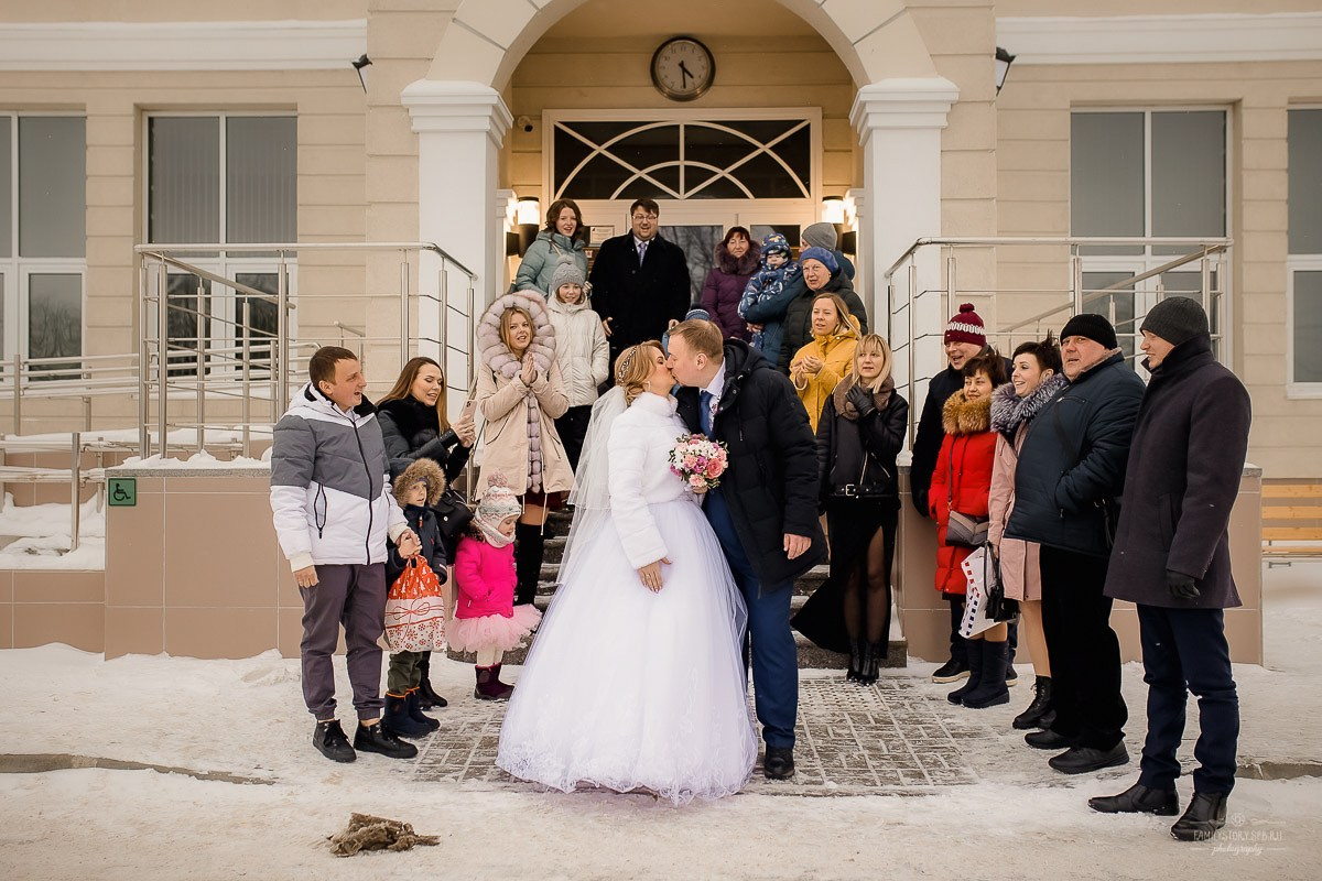 Свадебная фотосессия в интерьере: уют, фактура и свет как у старых мастеров. Свадебный фотограф — Санкт-Петербург (СПб) Питер