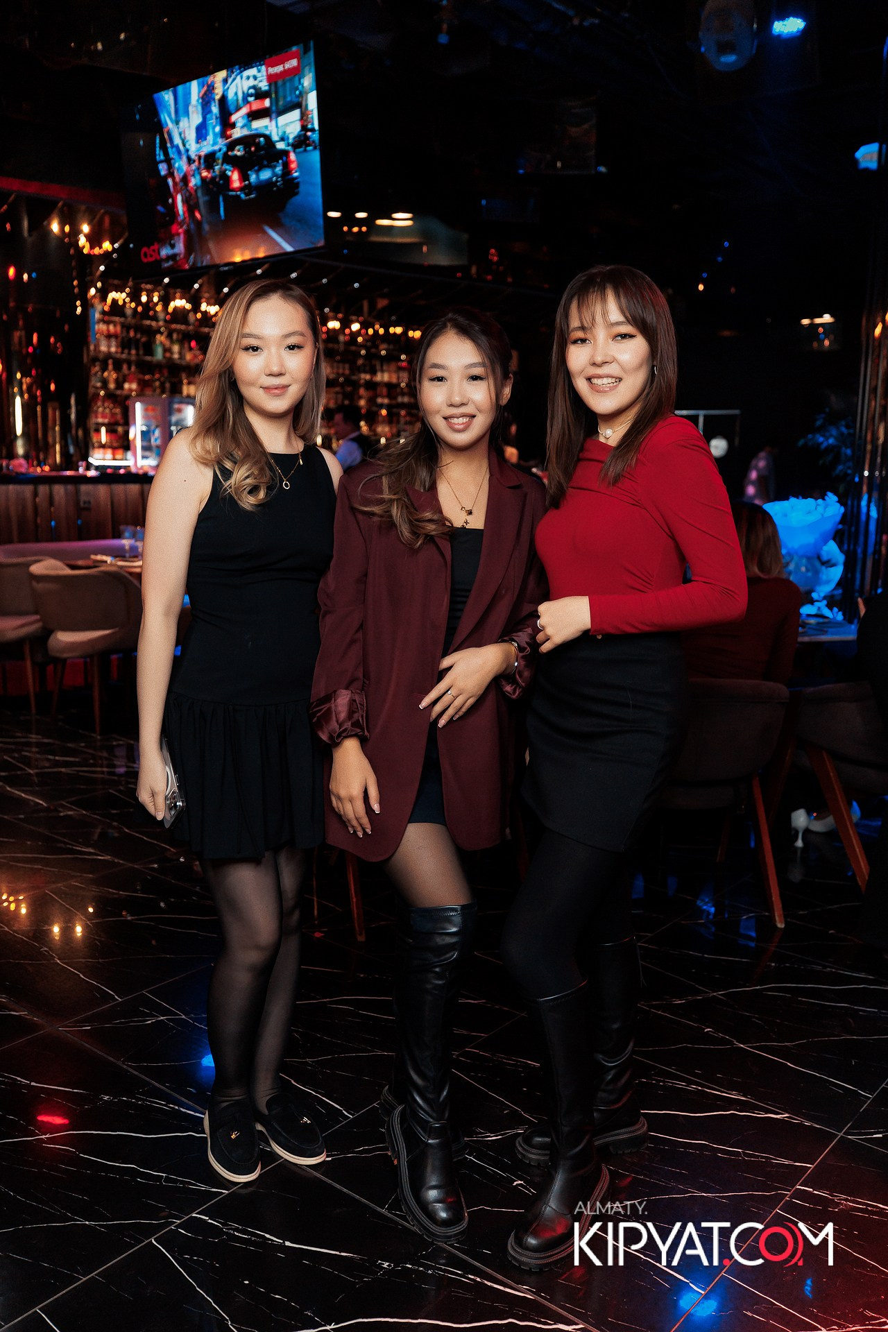 MOOD KARAOKE & TERRACE. КИПЯТКОМ АЛМАТЫ!