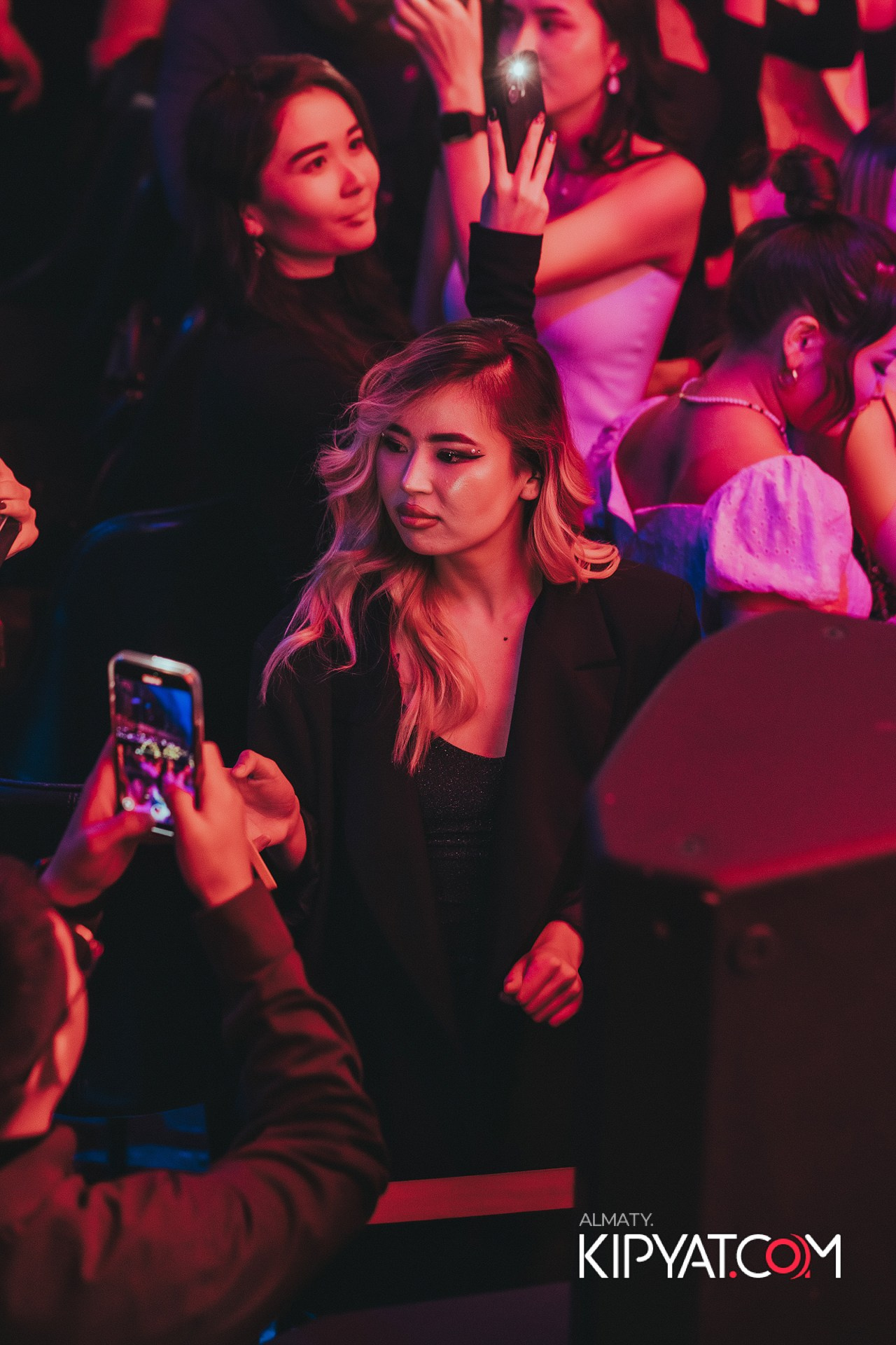 BLABLABAR. КИПЯТКОМ АЛМАТЫ!