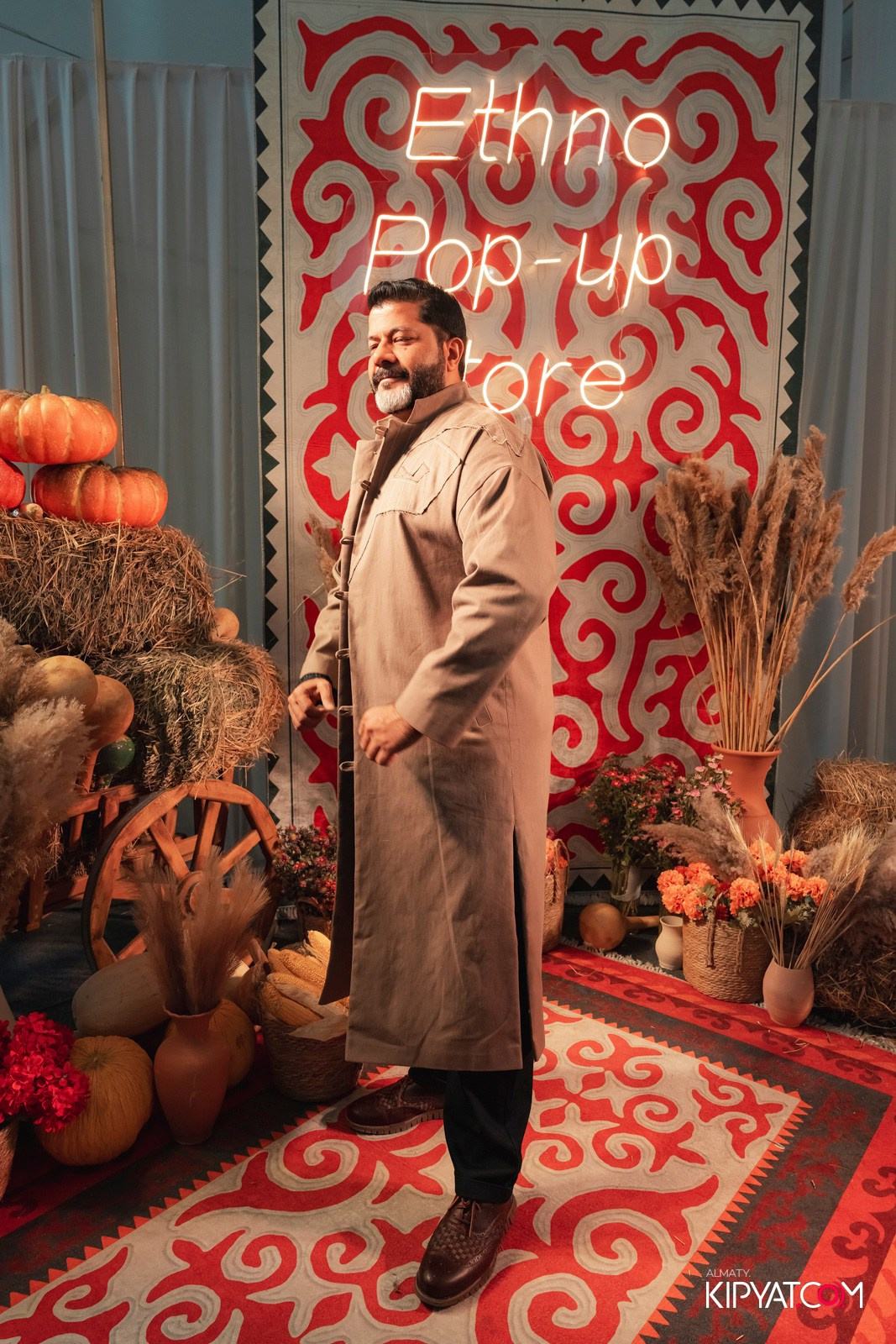 ETHNO POP-UP STORE, SABANTOI B SADU ARENA. КИПЯТКОМ АЛМАТЫ!