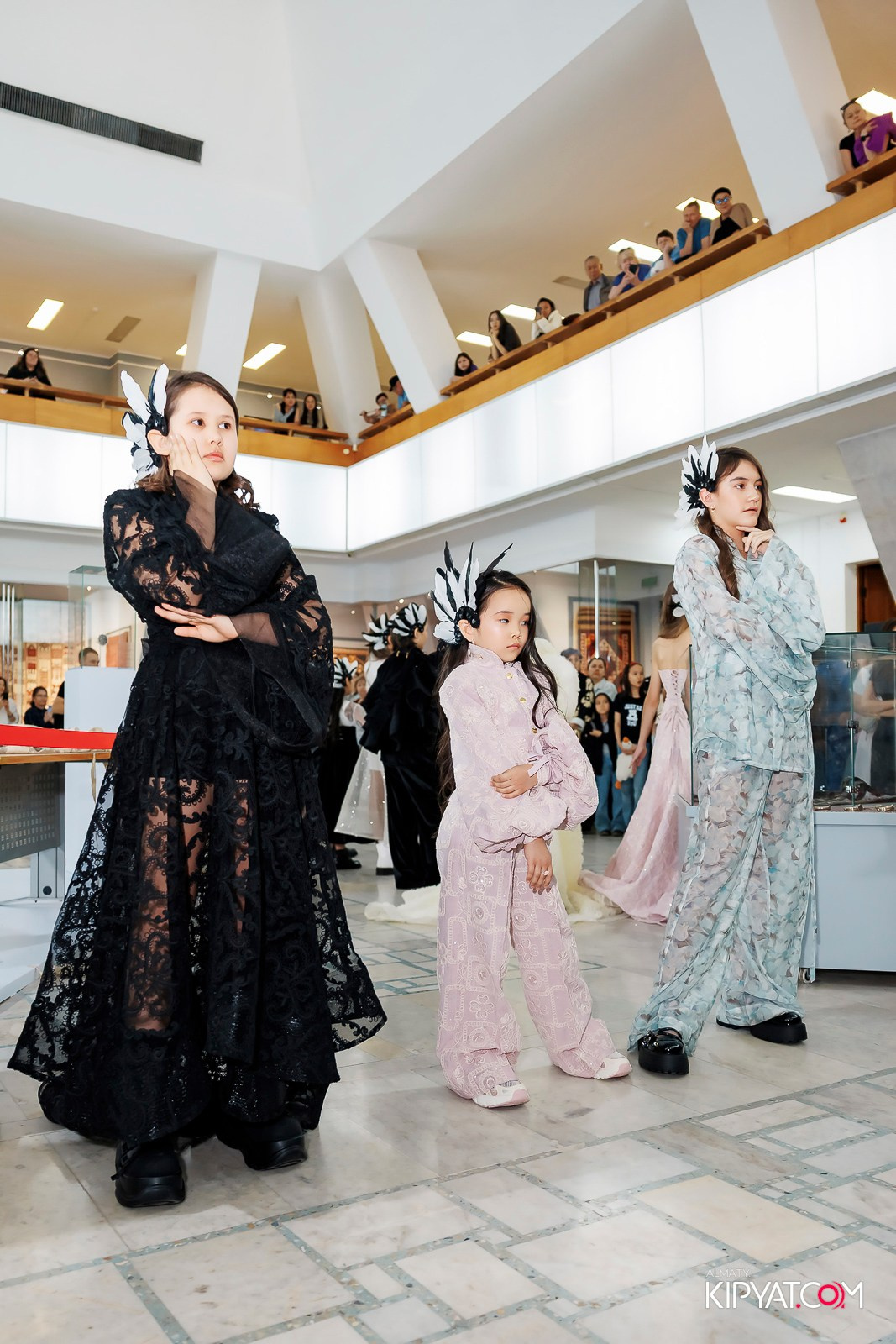 JUNIOR MODELS SHOW. ПЕРФОМАНС НОЧЬ В МУЗЕЕ. КИПЯТКОМ АЛМАТЫ! Фотосъемка мероприятий в Алматы