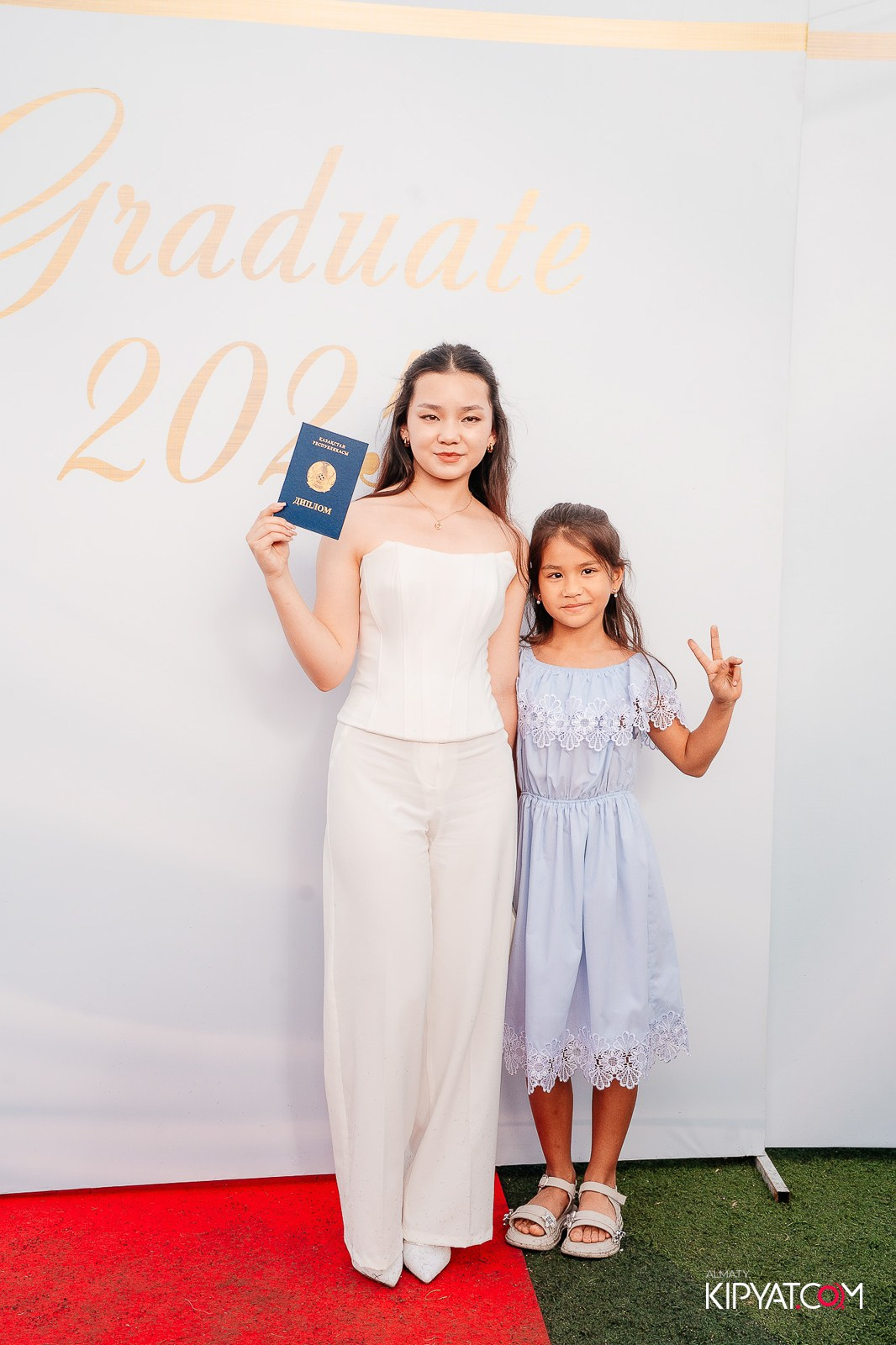 ВРУЧЕНИЕ ДИПЛОМОВ — НАРХОЗ КОЛЛЕДЖ. Part 1. КИПЯТКОМ АЛМАТЫ!