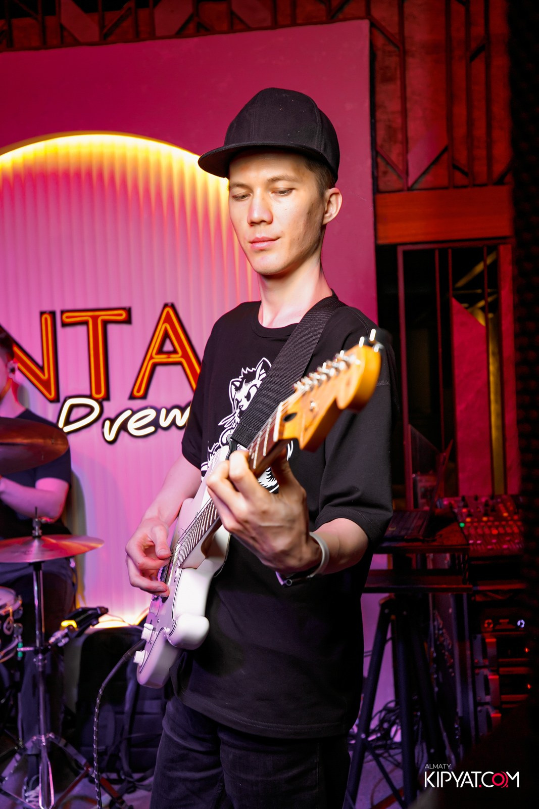 GENTELMEN'S» DAY В ПИНТА PREMIUM. КИПЯТКОМ АЛМАТЫ! Фотосъемка мероприятий в Алматы