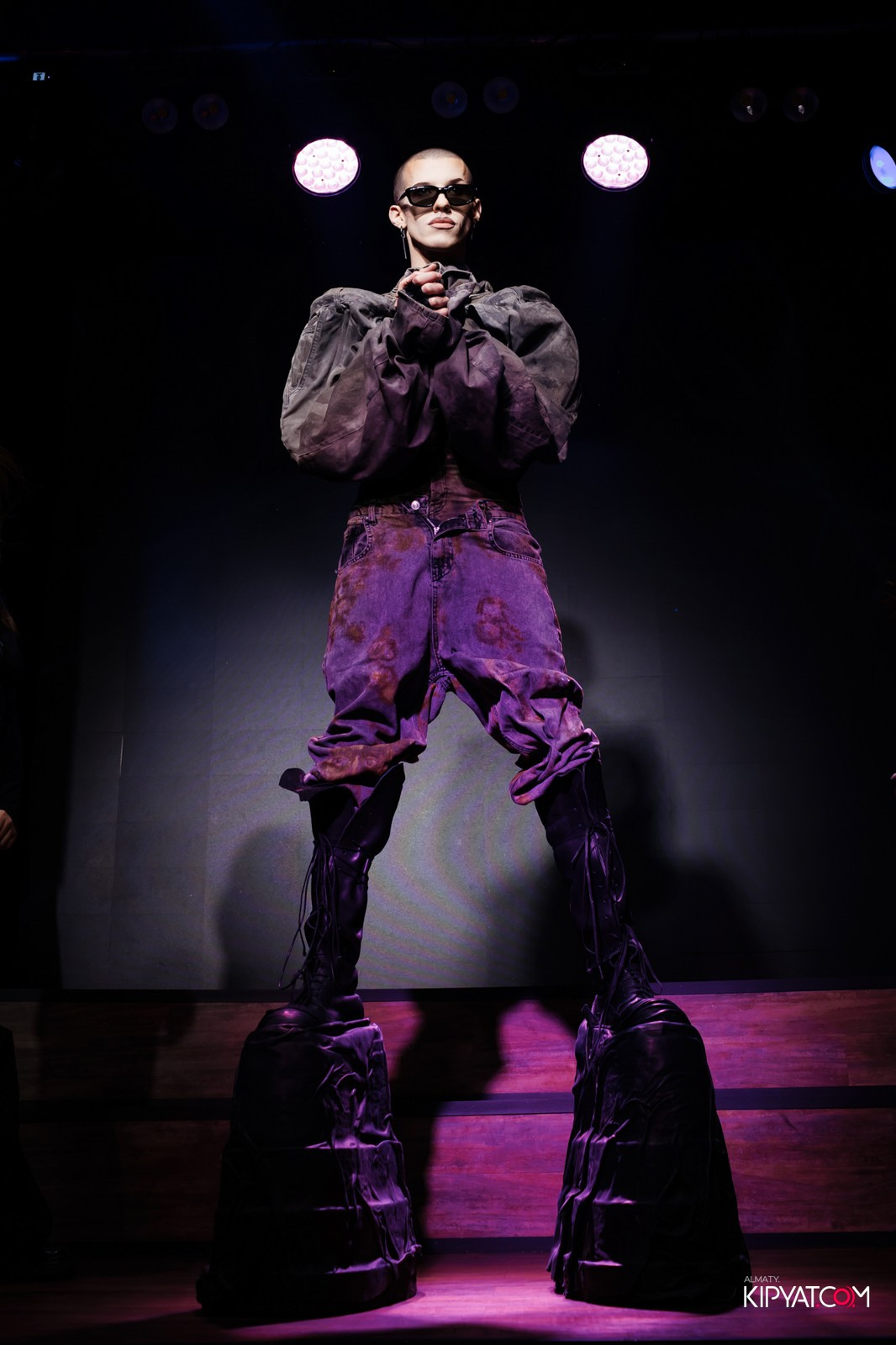 НОЧНОЙ КЛУБ ICON. КИПЯТКОМ АЛМАТЫ!