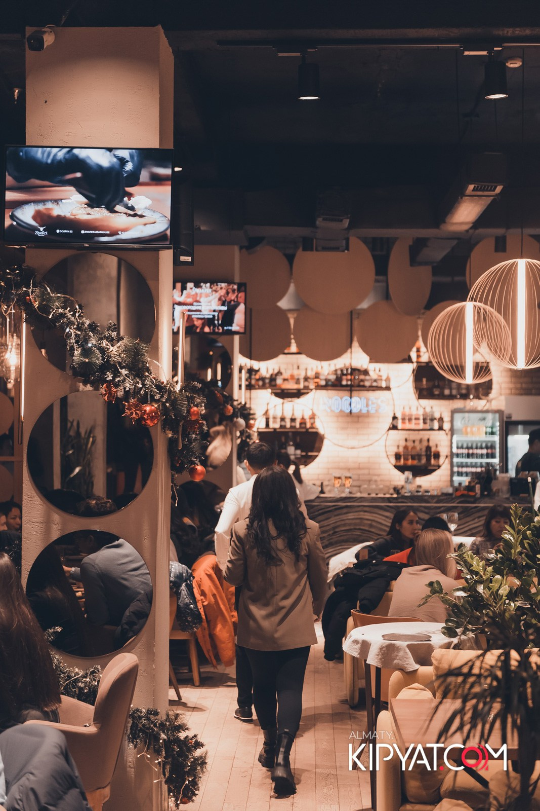 РЕСТОРАН NOODLES. КИПЯТКОМ АЛМАТЫ!