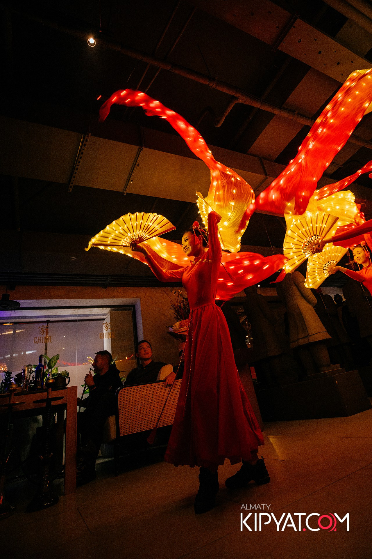 ОФИЦИАЛЬНОЕ ОТКРЫТИЕ РЕСТОРАНА CHINA. КИПЯТКОМ АЛМАТЫ!