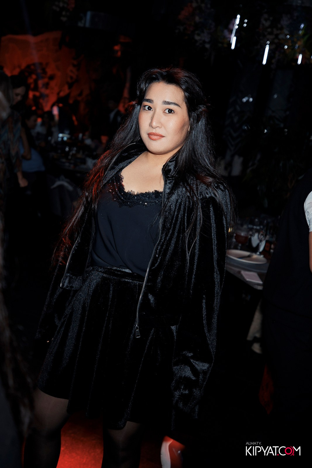 FRIENDS BAR & TERRACE. КИПЯТКОМ АЛМАТЫ!