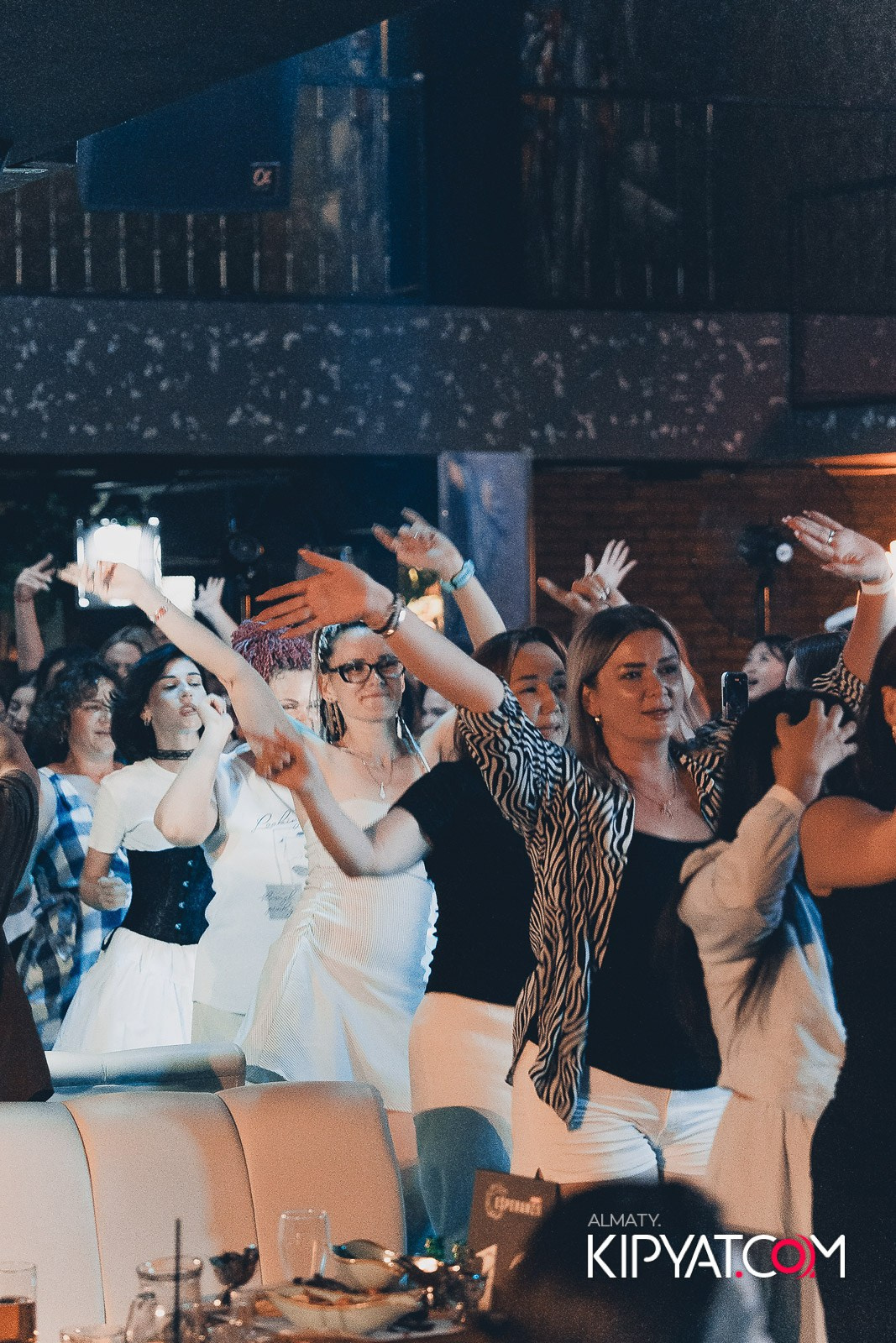 МУЗЫКАЛЬНОЕ ЛОТО В HIT RETRO. КИПЯТКОМ АЛМАТЫ!