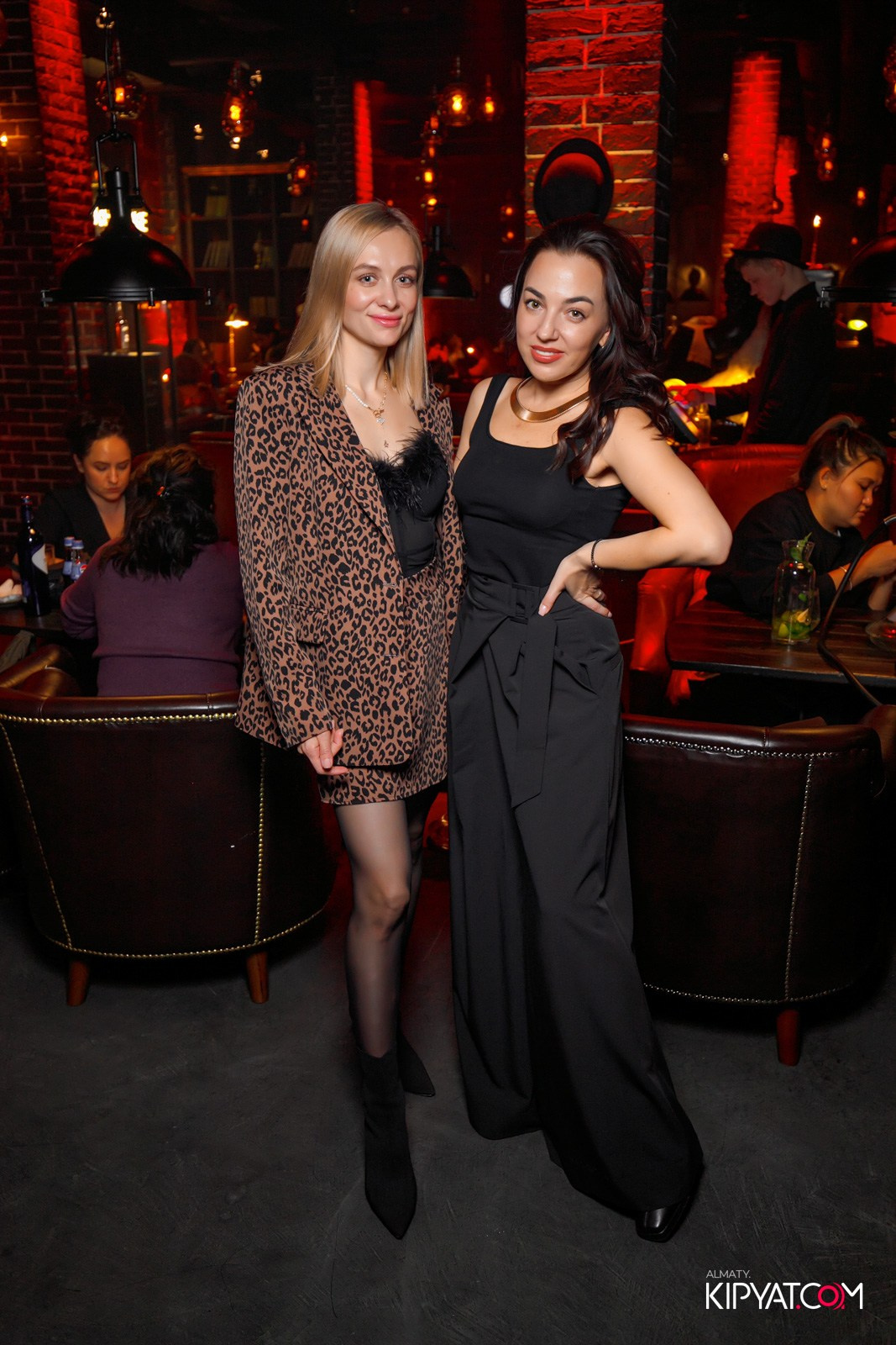 TANGIERS LOUNGE НА САТПАЕВА. КИПЯТКОМ АЛМАТЫ!