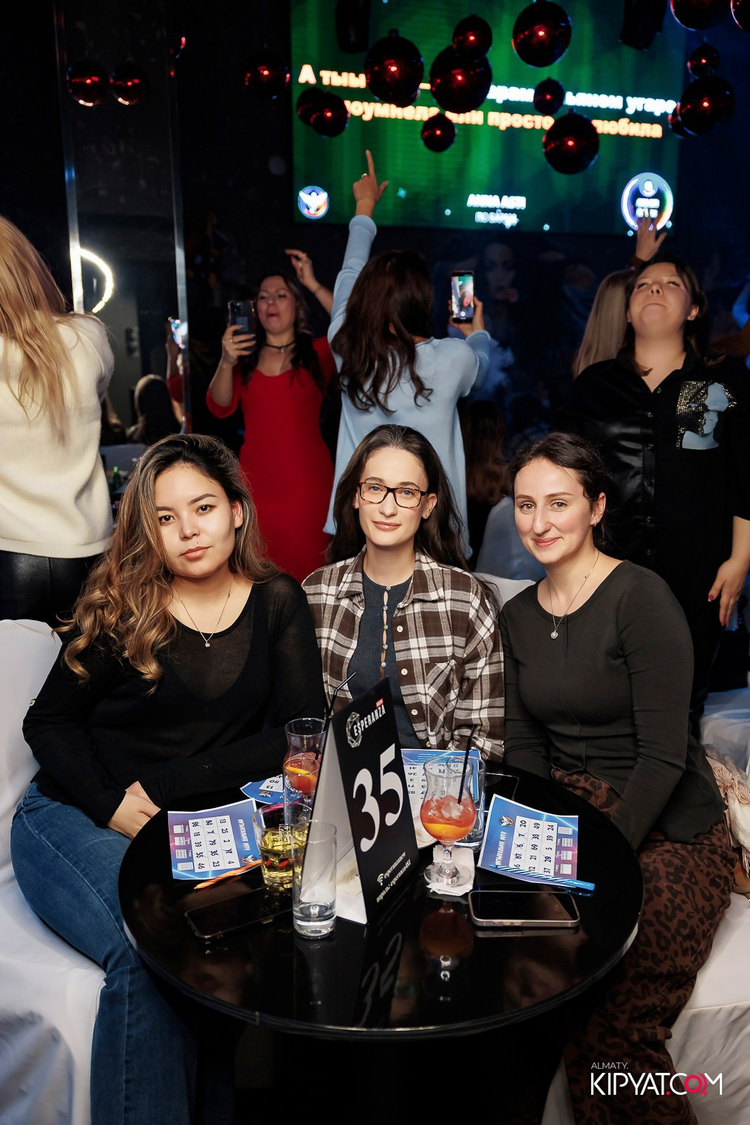 МУЗЫКАЛЬНОЕ ЛОТО В HIT RETRO. КИПЯТКОМ АЛМАТЫ! Фотосъемка мероприятий в Алматы