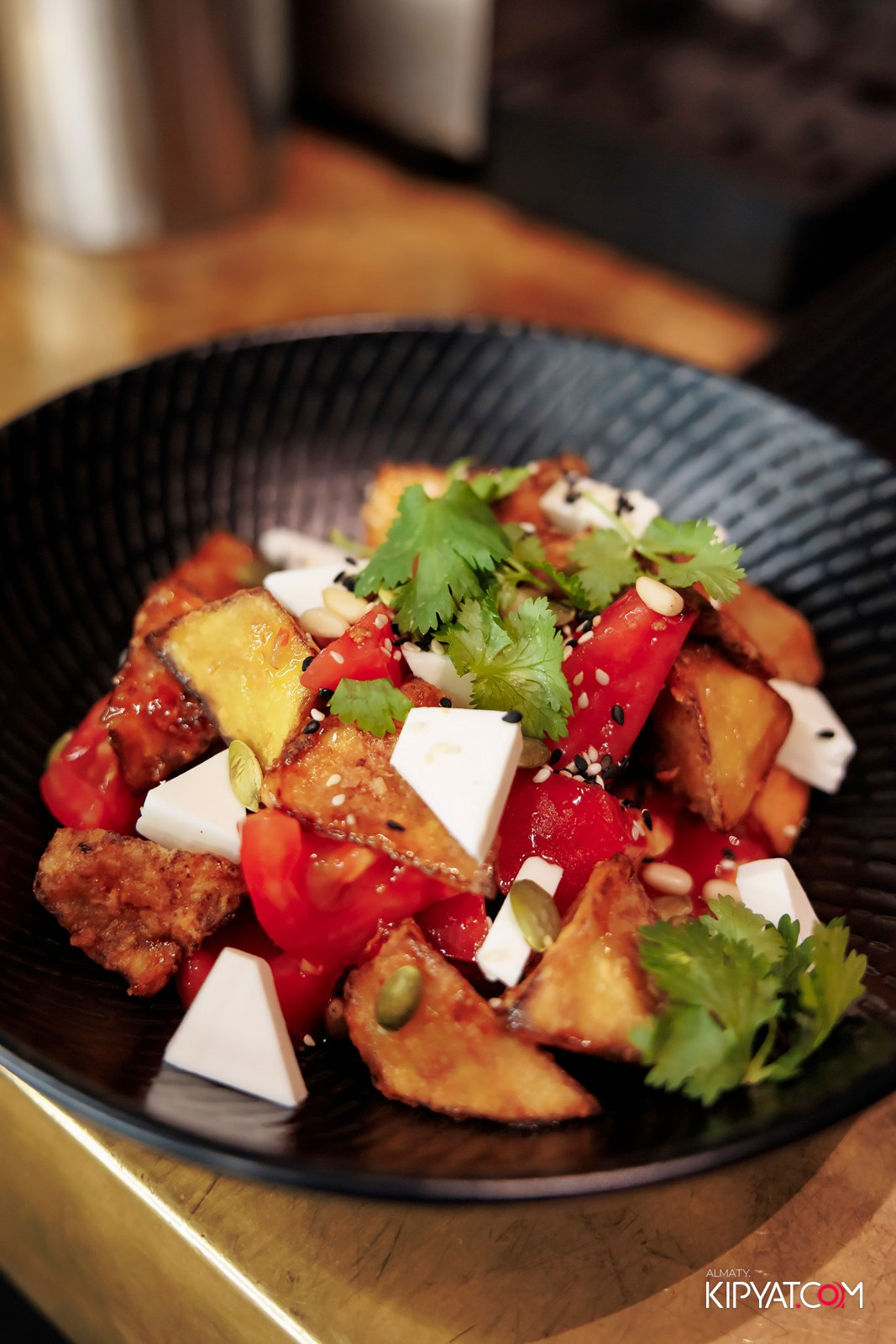 OLOVO BAR НА САТПАЕВА. КИПЯТКОМ АЛМАТЫ! Фотосъемка мероприятий в Алматы