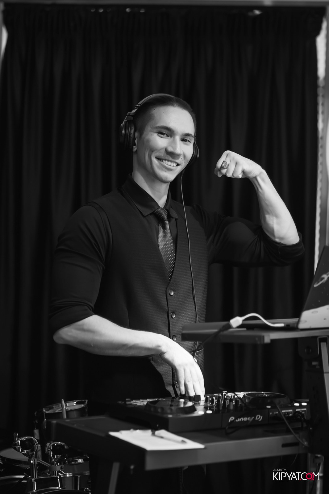 ПИНТА НА ТУЛЕБАЕВА. КИПЯТКОМ АЛМАТЫ!