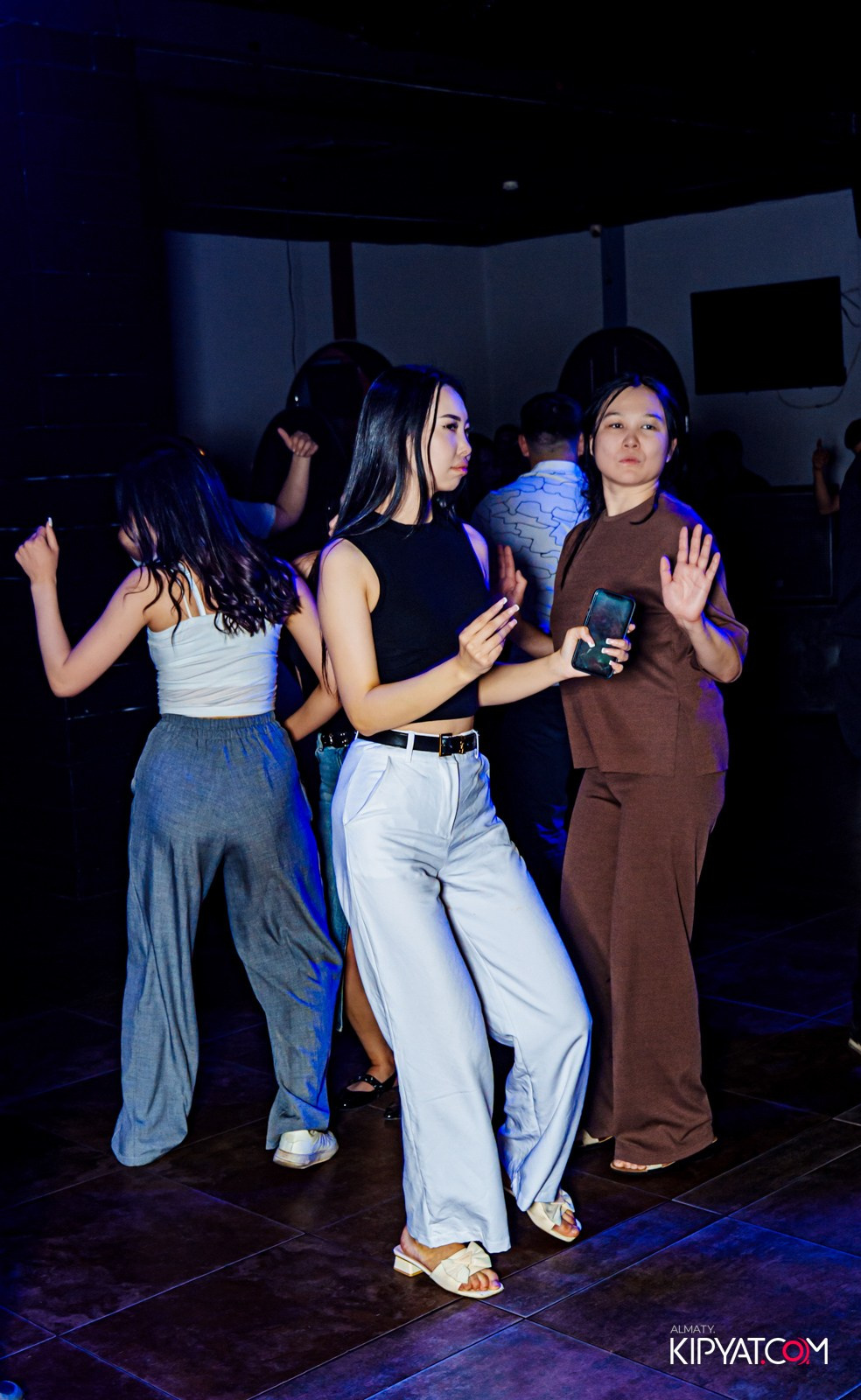 ARAGOSTA. КИПЯТКОМ АЛМАТЫ!