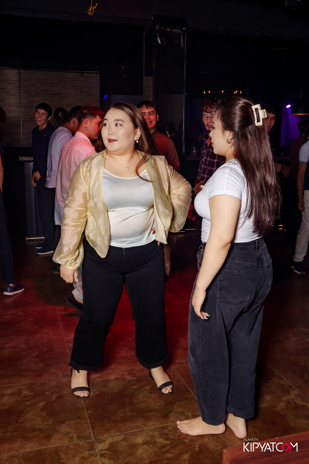 ARAGOSTA. КИПЯТКОМ АЛМАТЫ!