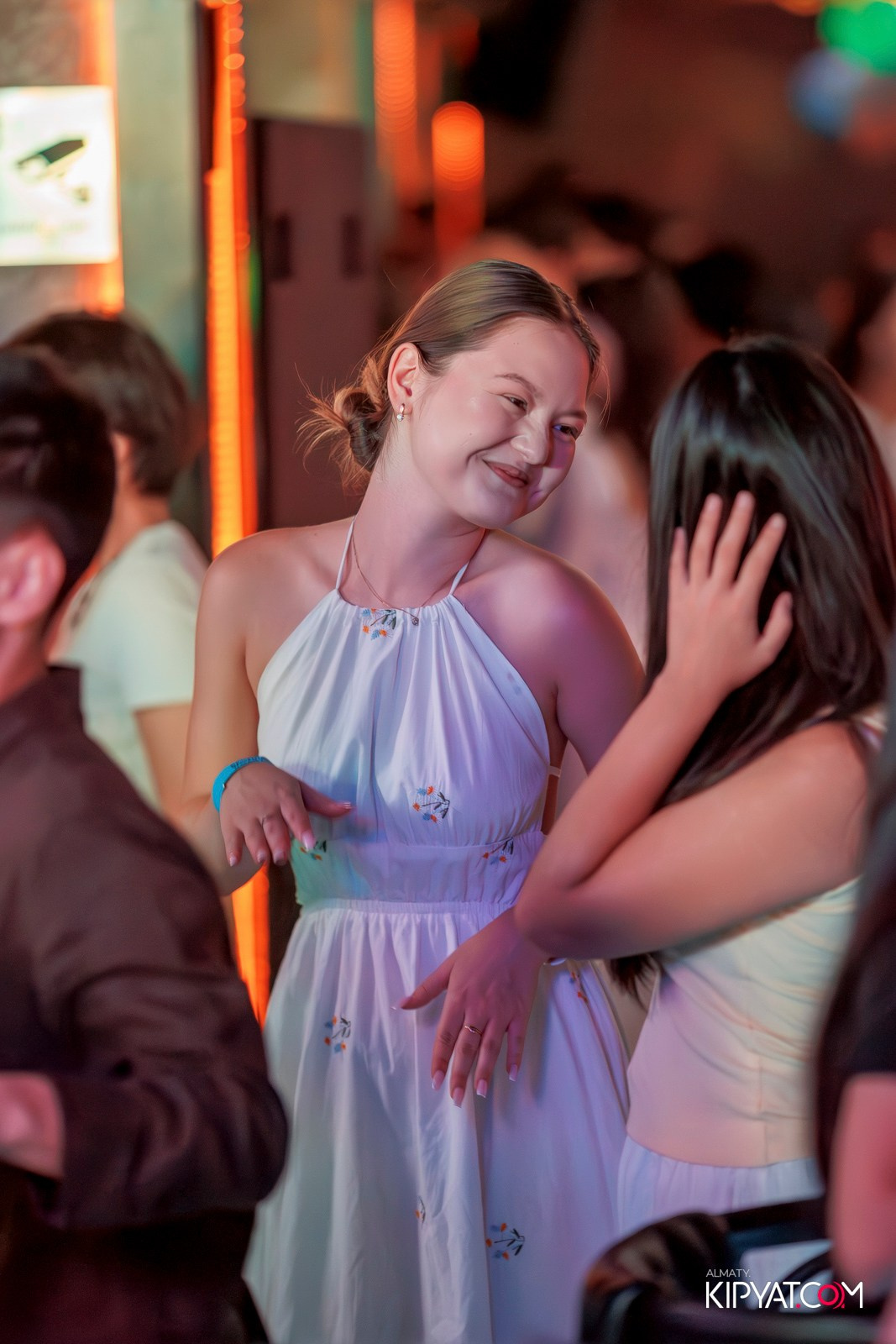 BHB. КИПЯТКОМ АЛМАТЫ!