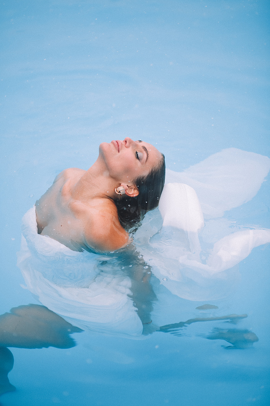 Они прыгнули... Илья и Юля. Свадебный и семейный фотограф Москва Екатерина Верижникова