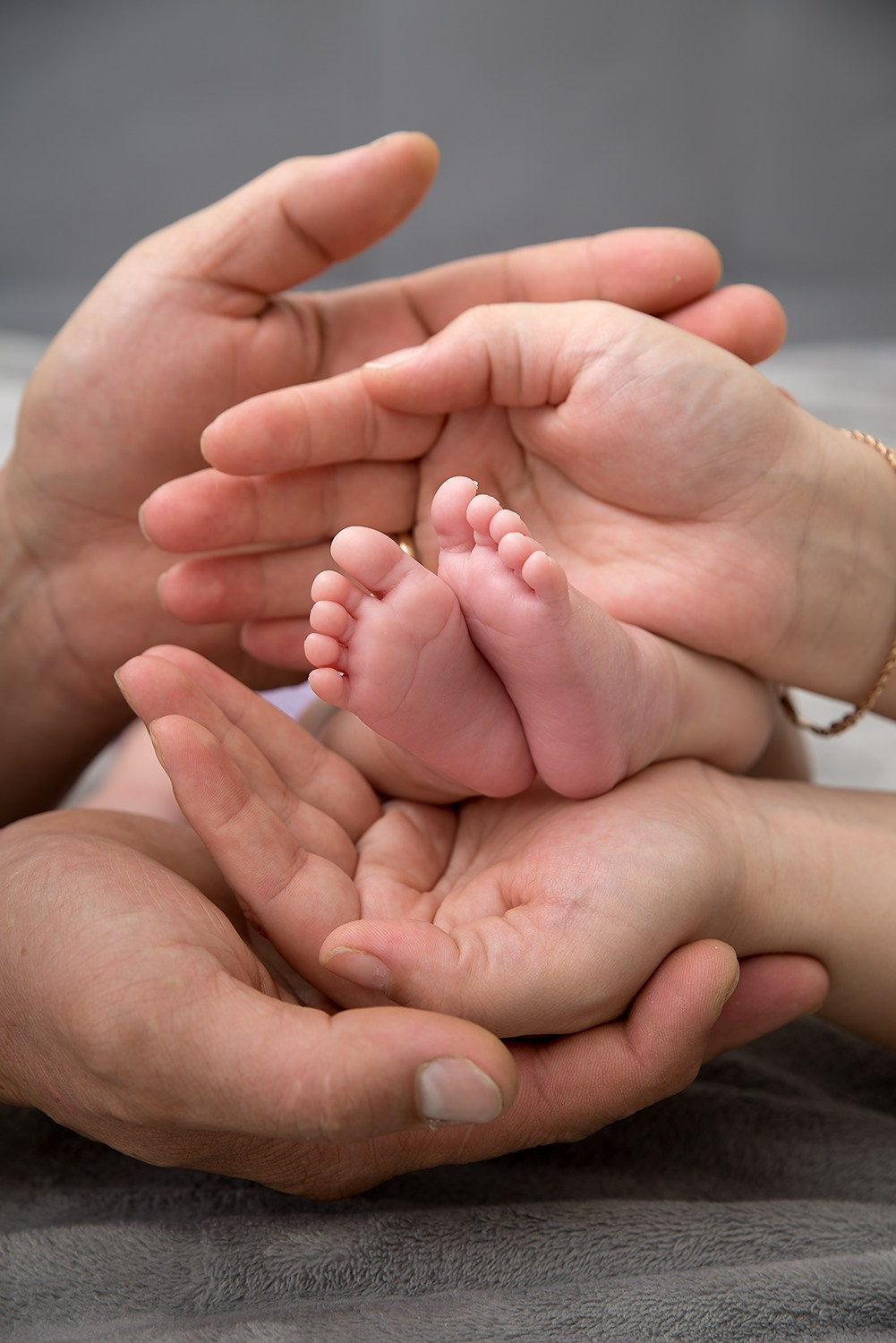 Малыши до года. Контакты