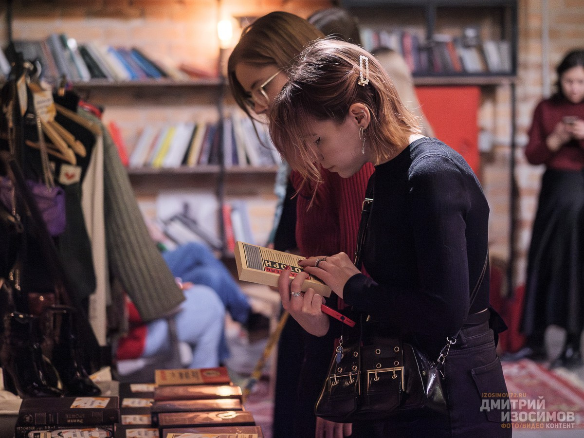 Открытие выставки «23:59» в Конторе пароходства