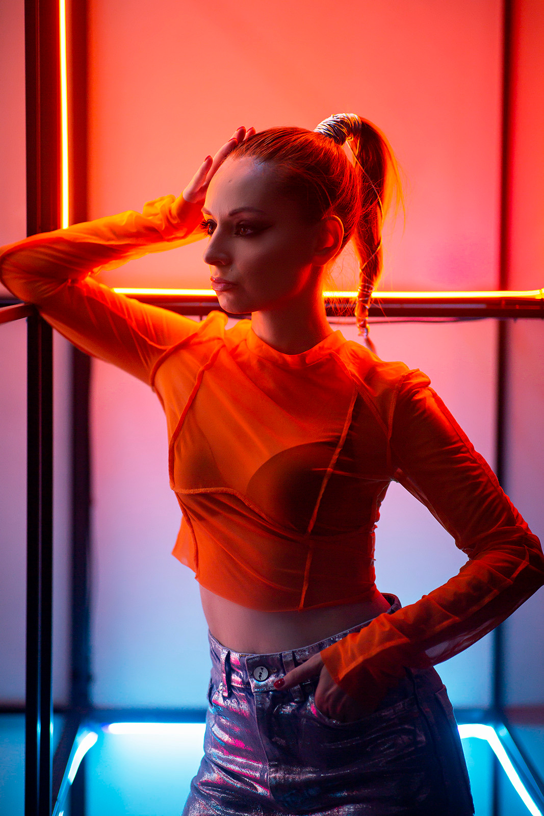 Фотосессия в неоновой студии. Семейный и портретный фотограф в Москве Елена Флегант