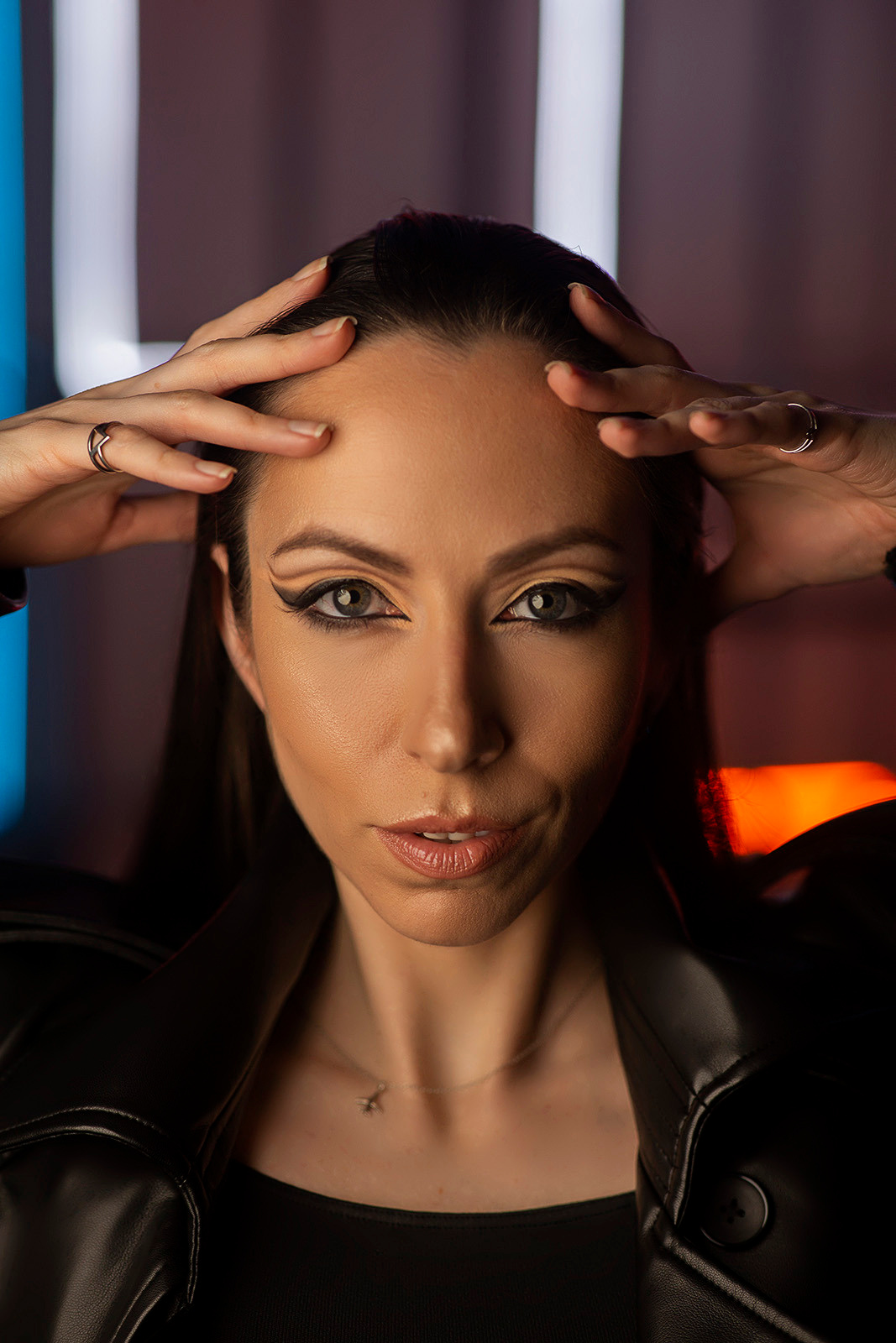 Фотосессия в неоновой студии. Семейный и портретный фотограф в Москве Елена Флегант