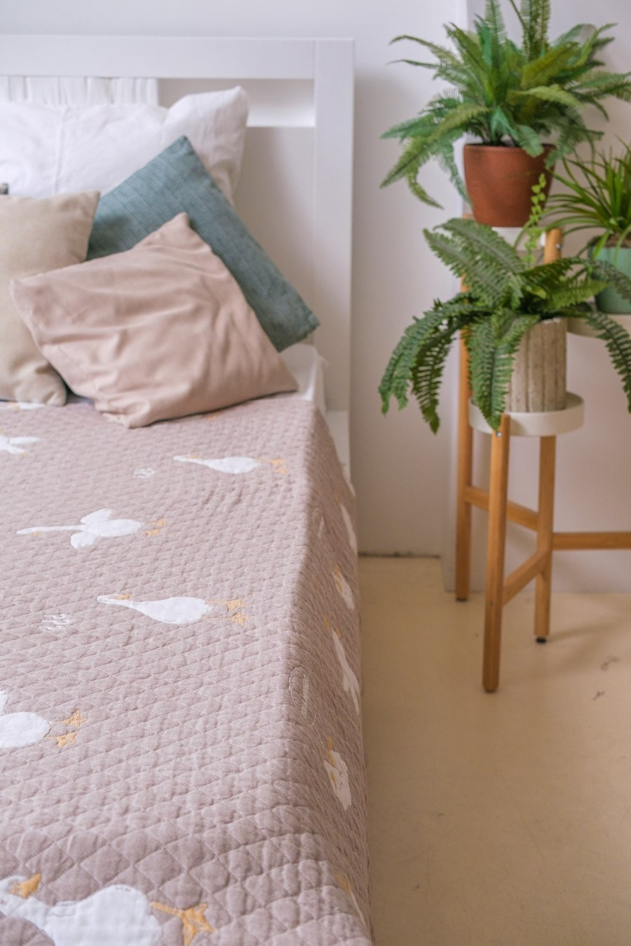 Съемка покрывал для маркетплейсов в СПб. Фотосессия для маркетплейсов