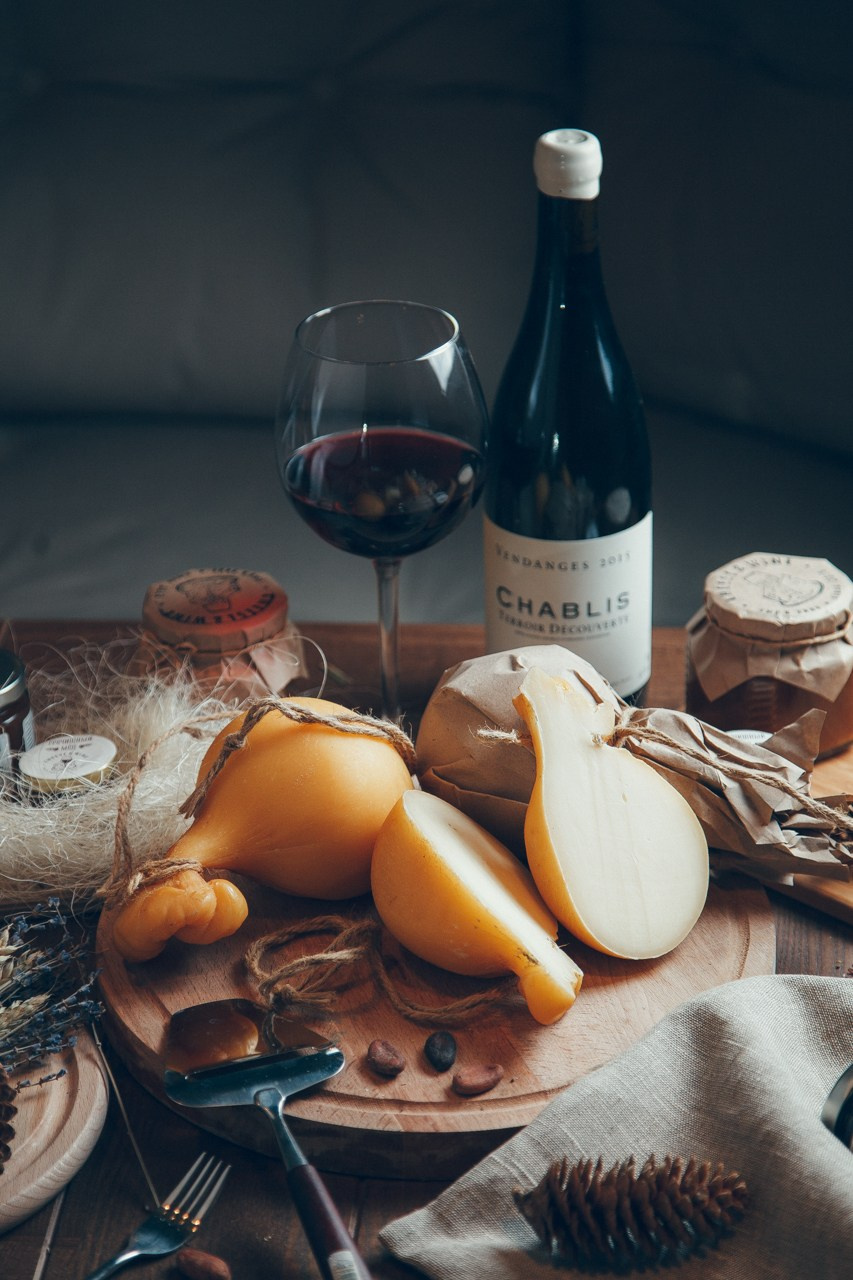 Фуд-фото для магазина Сыр и Вино