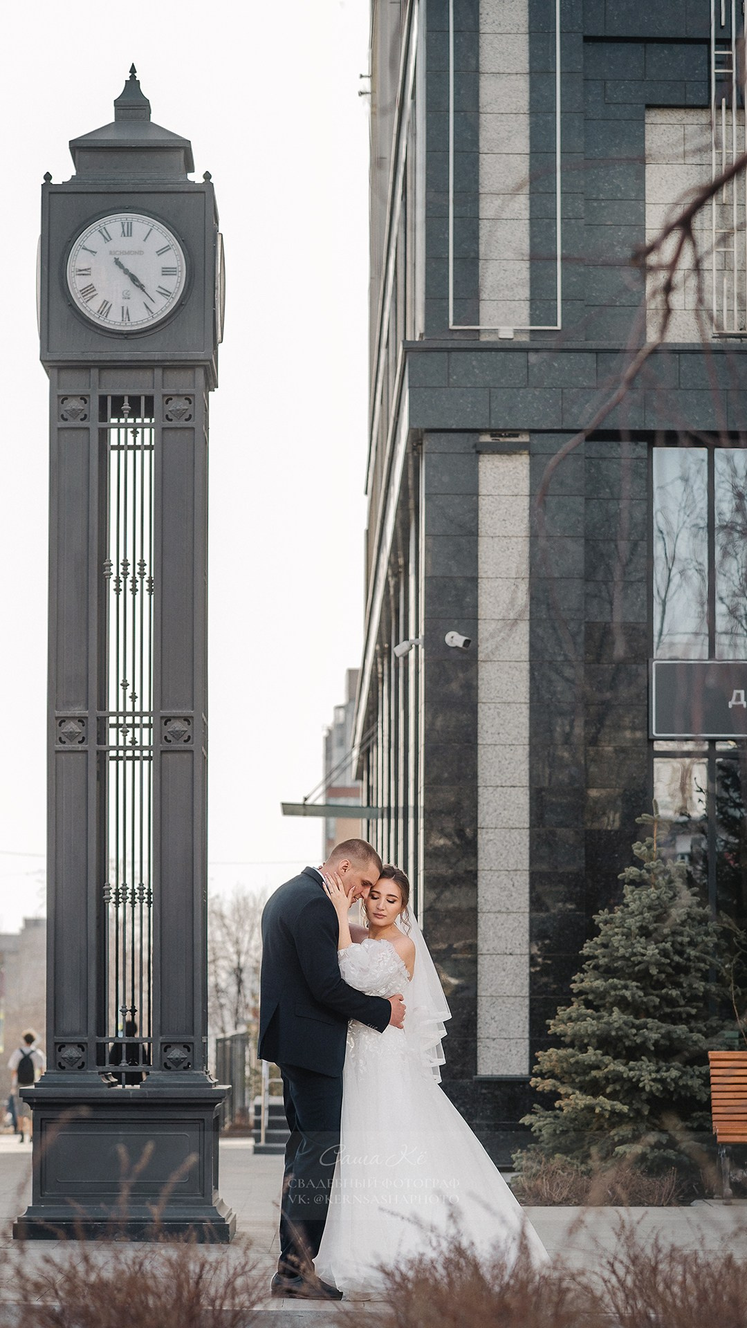Семейная фотосессия в Новосибирске: запечатлеем теплоту семейных отношений.