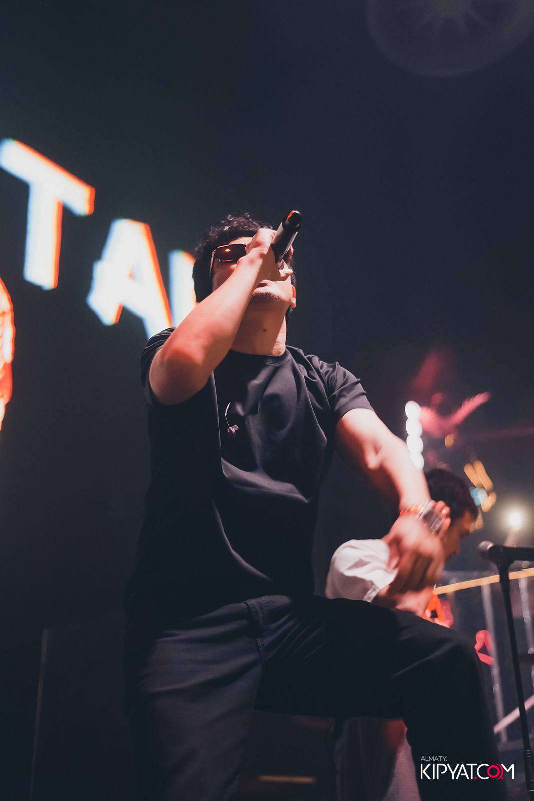 CLUB SHOW BY ИРИНА КАЙРАТОВНА В SANTA BARBARA CLUB. КИПЯТКОМ АЛМАТЫ!