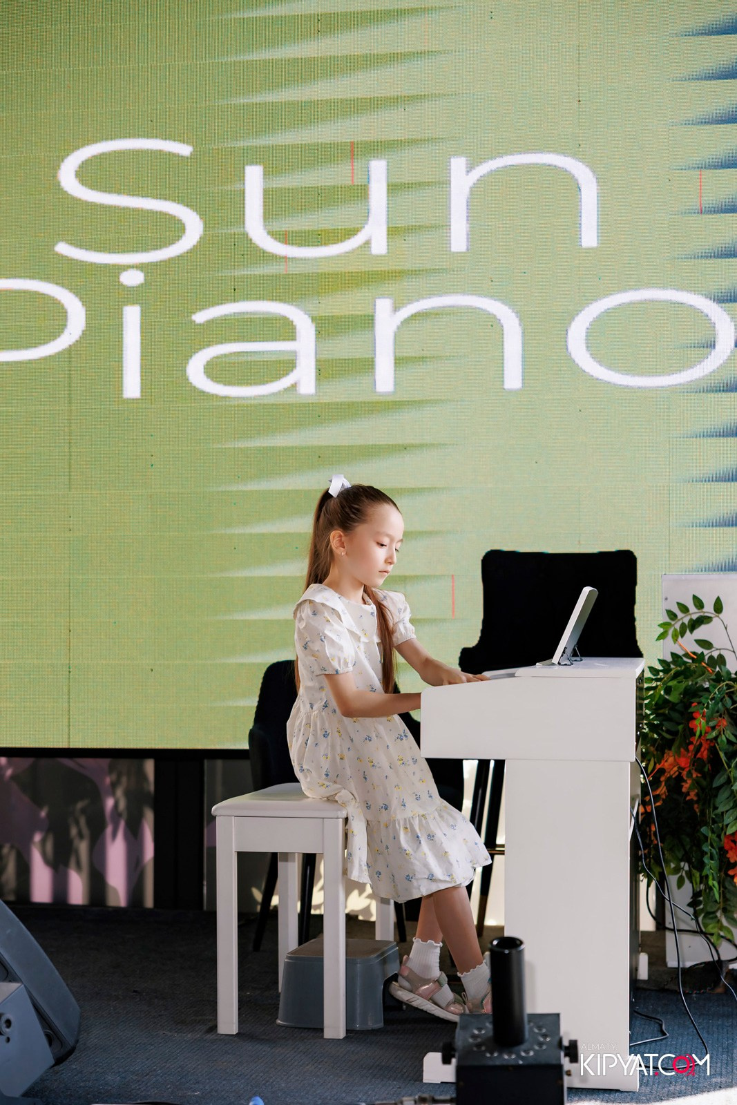 ОТЧЕТНЫЙ КОНЦЕРТ СТУДИИ «SUNPIANO». КИПЯТКОМ АЛМАТЫ!