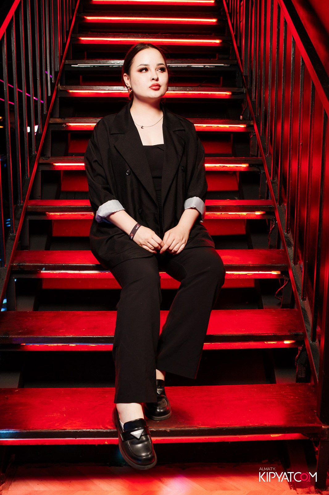 НОЧНОЙ КЛУБ ICON. КИПЯТКОМ АЛМАТЫ!