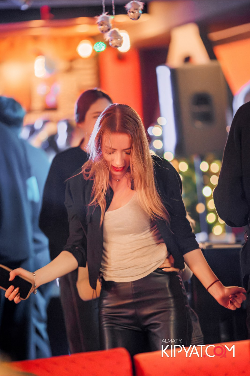 ШАШЛЫКОФФ. КИПЯТКОМ АЛМАТЫ!