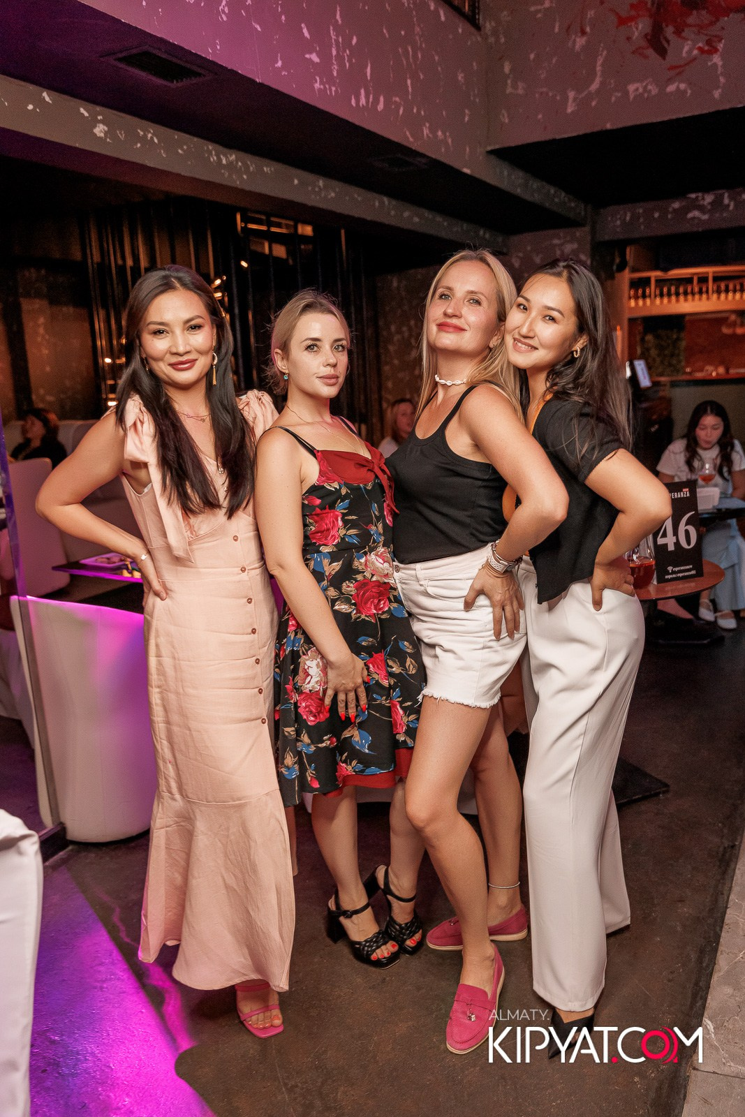 МУЗЫКАЛЬНОЕ ЛОТО В HIT RETRO. КИПЯТКОМ АЛМАТЫ!