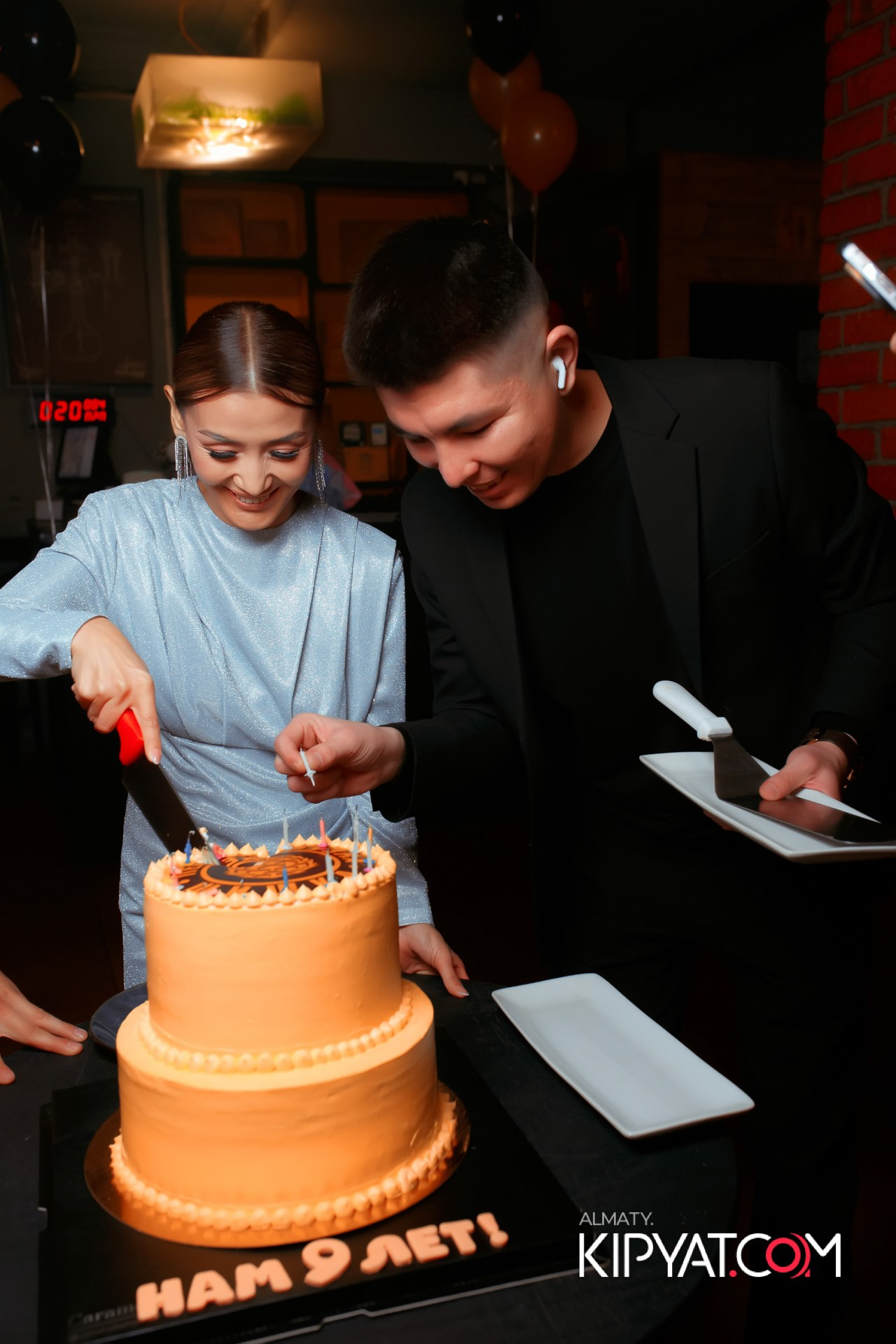 ШИШКА LOUNGE НА ЖИБЕК ЖОЛЫ. КИПЯТКОМ АЛМАТЫ!