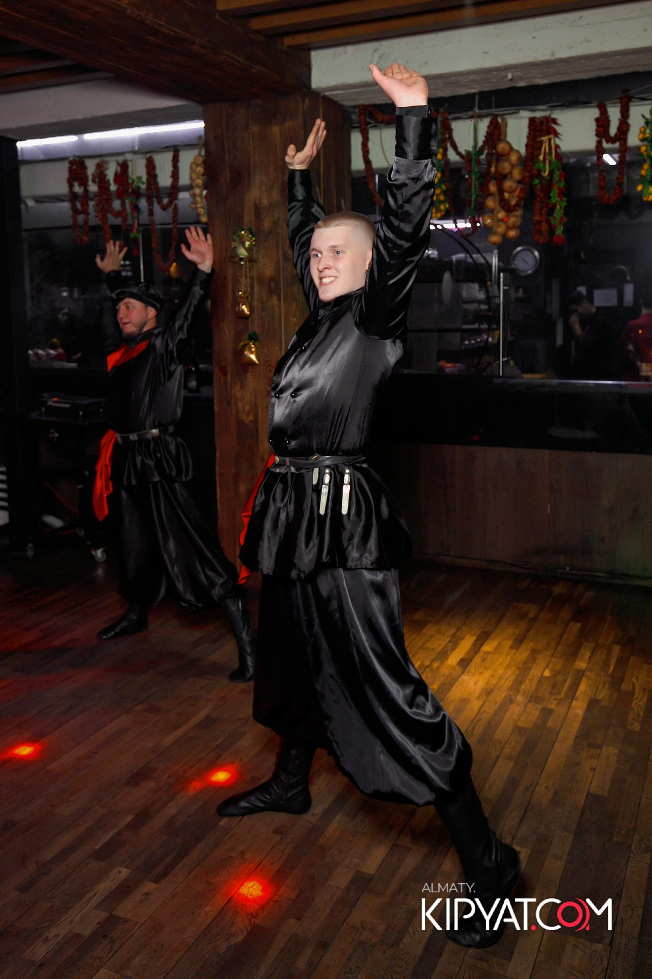 ВАХТАНГУРИ. КИПЯТКОМ АЛМАТЫ!