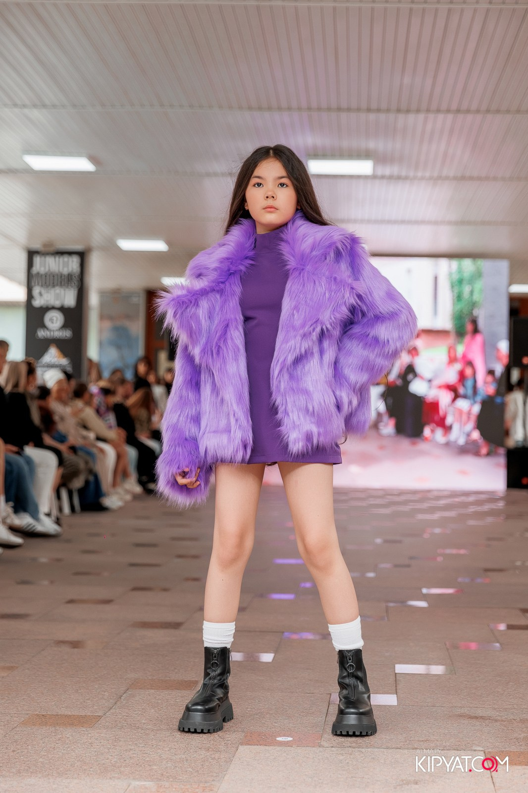 JUNIOR FASHION SHOW. КИПЯТКОМ АЛМАТЫ!