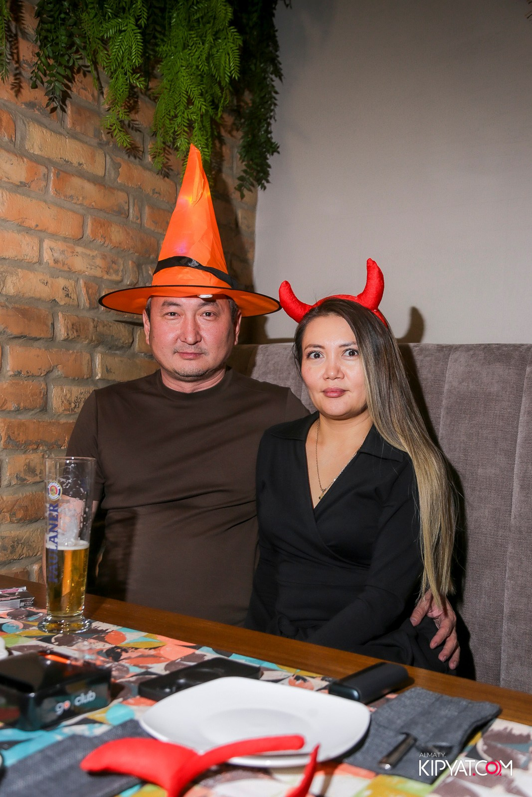 LIFE GRILL CAFE. КИПЯТКОМ АЛМАТЫ!