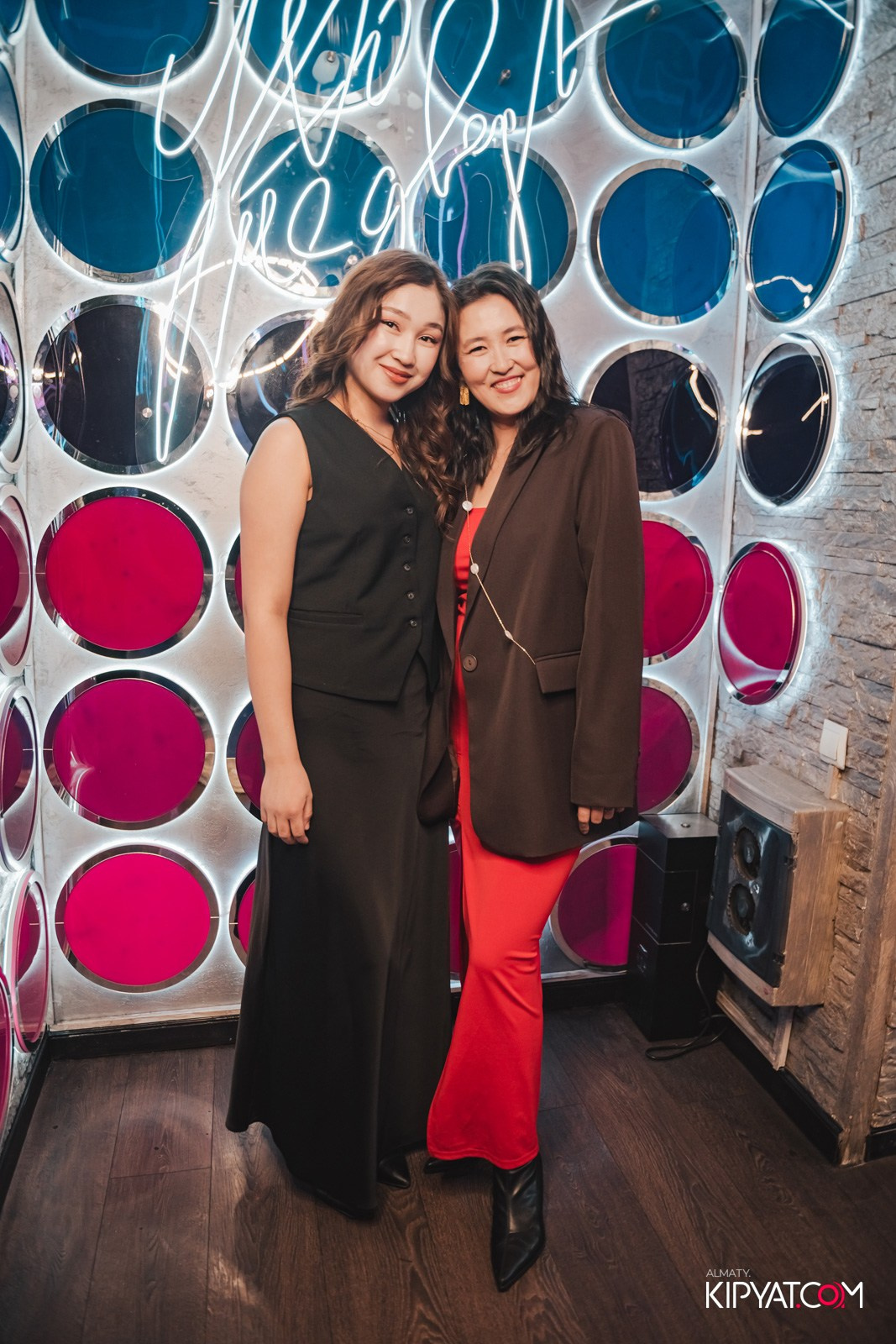 УХО И МЕДВЕДЬ НА ГАГАРИНА. КИПЯТКОМ АЛМАТЫ!