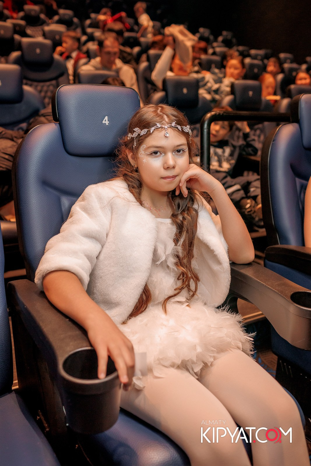 ПРЕЗЕНТАЦИЯ 8 ГРУППЫ КИНОПРОЕКТА «STARBALALAR». КИПЯТКОМ АЛМАТЫ!