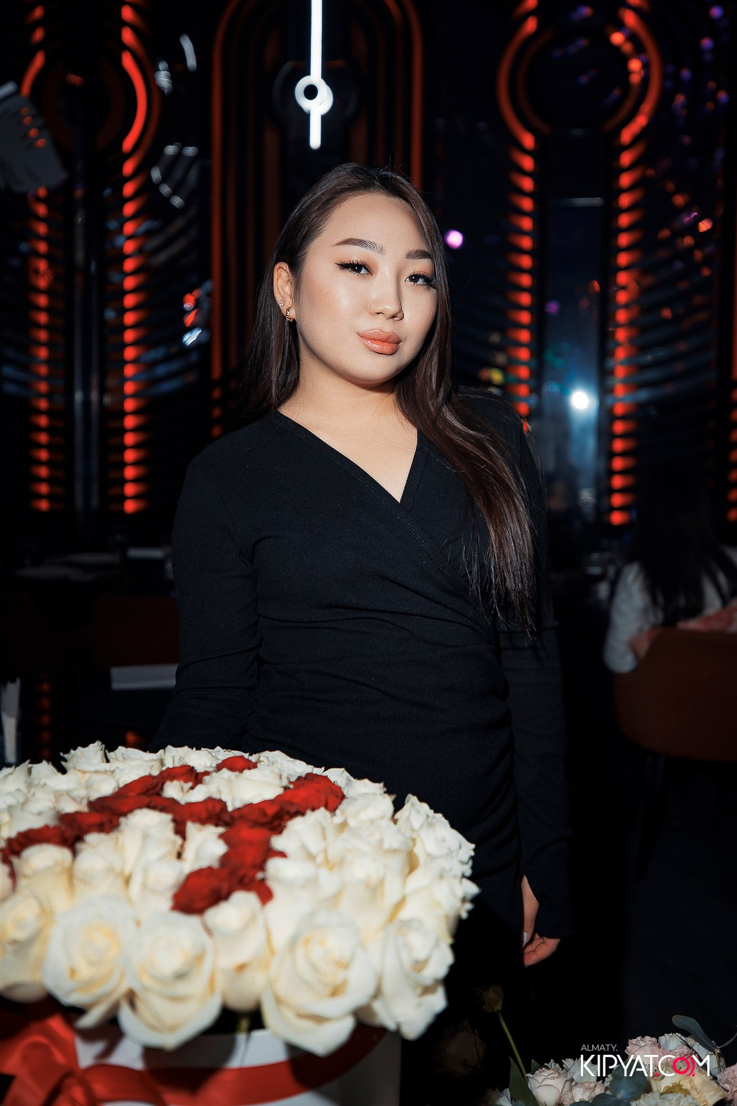 FRIENDS BAR & TERRACE. КИПЯТКОМ АЛМАТЫ! Фотосъемка мероприятий в Алматы